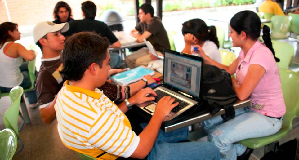 El ritmo circadiano y las horas de sueño inciden en el rendimiento académico de los estudiantes universitarios. Foto: Archivo.