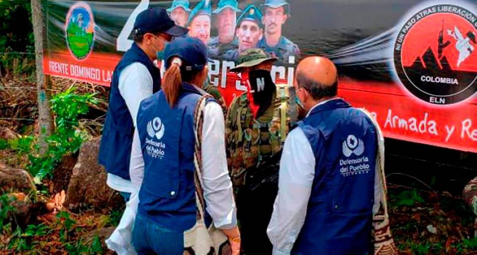Los jóvenes liberados ayer habían sido retenidos por el ELN en Yondó, Magdalena Medio. FOTO Cortesía