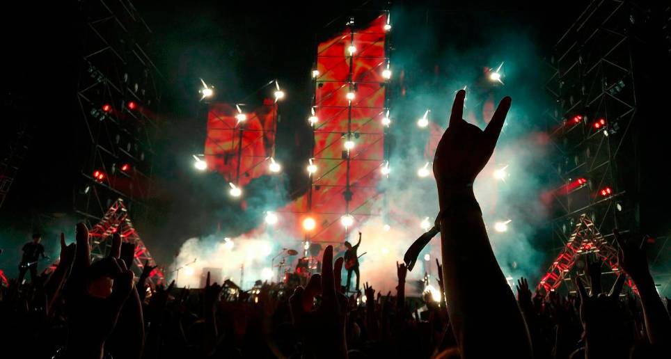 En las últimas posiciones de la lista hay música de los 80s y 90s, como “All We Are” (#92) de Warlock, “Pull Me Under de Dream Theater” (#91) y “You Can’t Bring Me Down” de Suicidal Tendencies (#89). Foto Pixabay