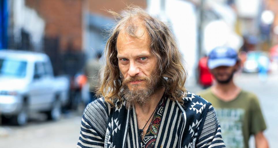 La historia de Jordan, uno de los 40 extranjeros “atrapados” en el Bronx en Medellín