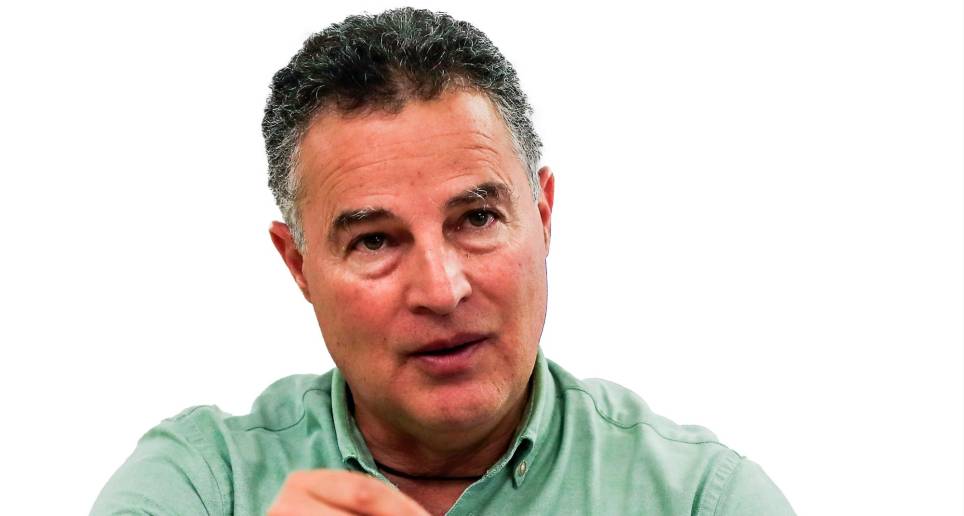El gobernador Aníbal Gaviria quiere proponerle al Gobierno Nacional la creación de un distrito agro-minero que tenga en cuenta a todos los actores del oro en Bajo Cauca y Nordeste. FOTO jAIME pÉREZ