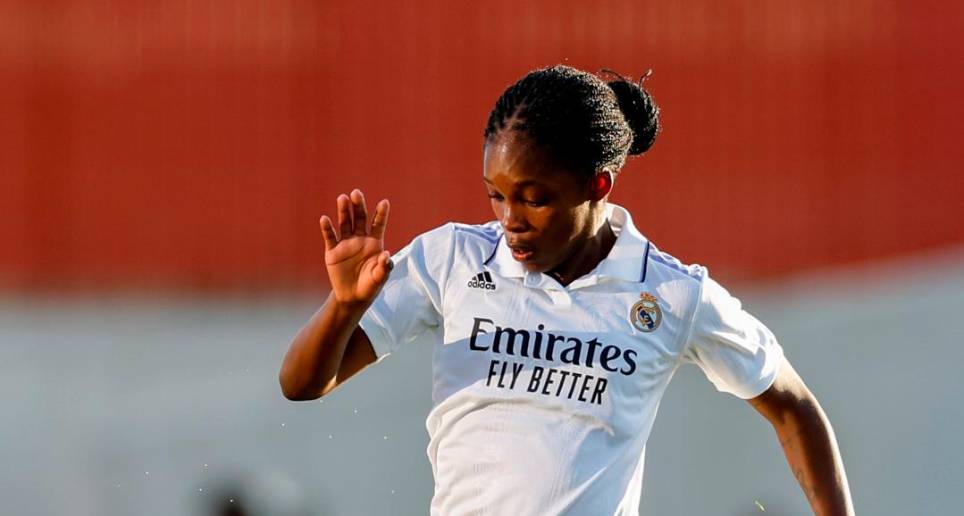 Linda Caicedo durante el derbi madrileño. FOTO @realmadridfem