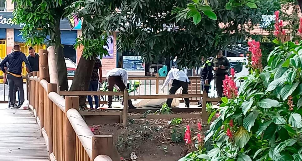 En este sector, en la quebrada La Guayabala, encontraron el cuerpo de un hombre. Foto: Mauricio Palacio.