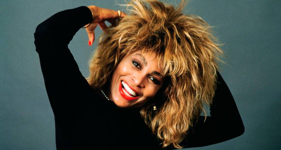 La cantante estadounidense gozó de una exitosa carrera musical y sufrió por un amor bastante tormentoso. FOTO: Getty