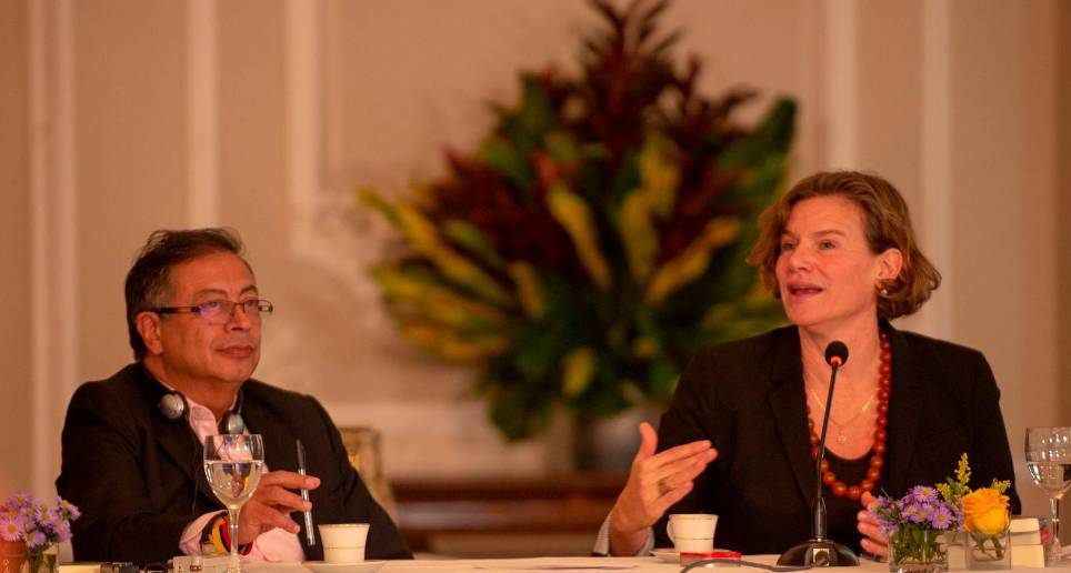 Petro se reunió en Palacio con Mazzucato en octubre de 2022 y hablaron sobre la “necesidad” de un enfoque distinto al capitalismo. FOTO CORTESÍA