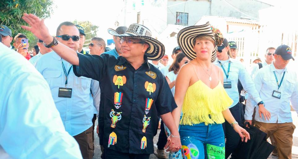 El presidente Gustavo Petro y su esposa, Verónica Alcocer,