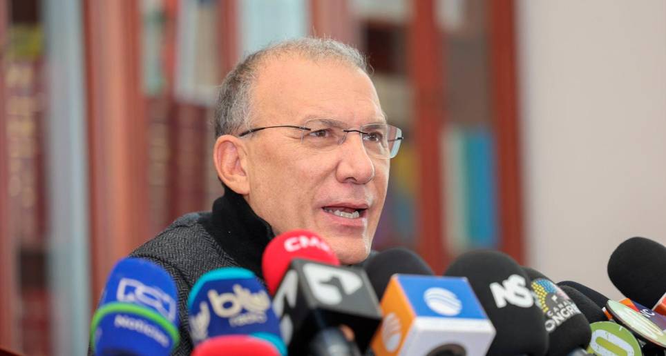 El presidente del Senado pidió a los congresistas y partidos aliados “mantenerse en la ruta del centro”. FOTO: PRENSA ROY BARRERAS 