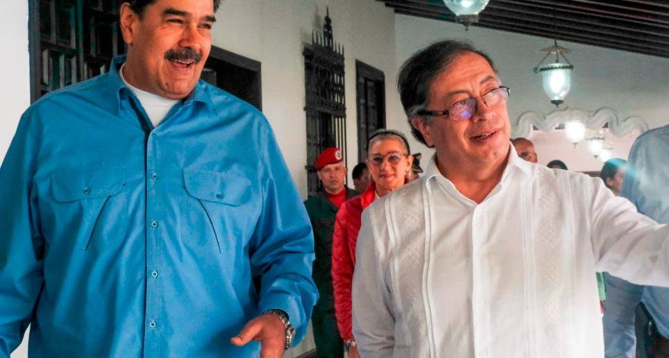 El presidente Gustavo Petro y su homólogo en Venezuela, Nicolás Maduro. FOTO: Cortesía. 