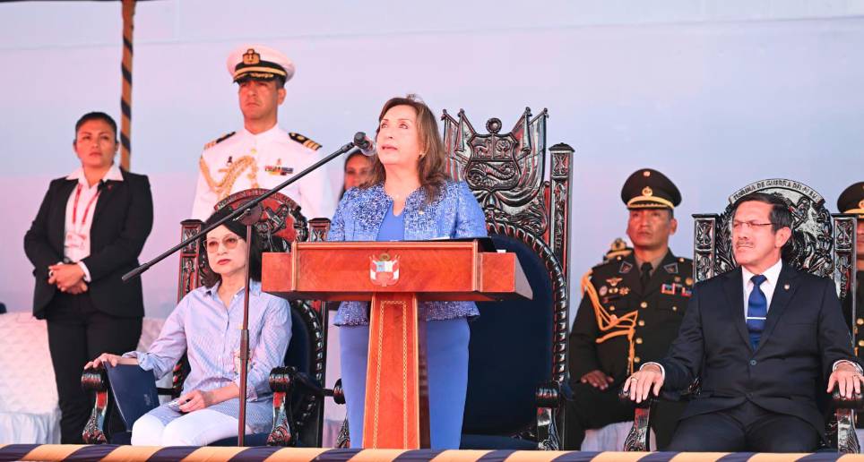 Dina Boluarte es la presidenta de Perú tras la destitución de Pedro Castillo. FOTO CORTESÍA 