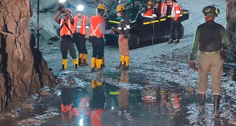 Guerra bajo tierra y desalojo tiene en vilo a Buriticá