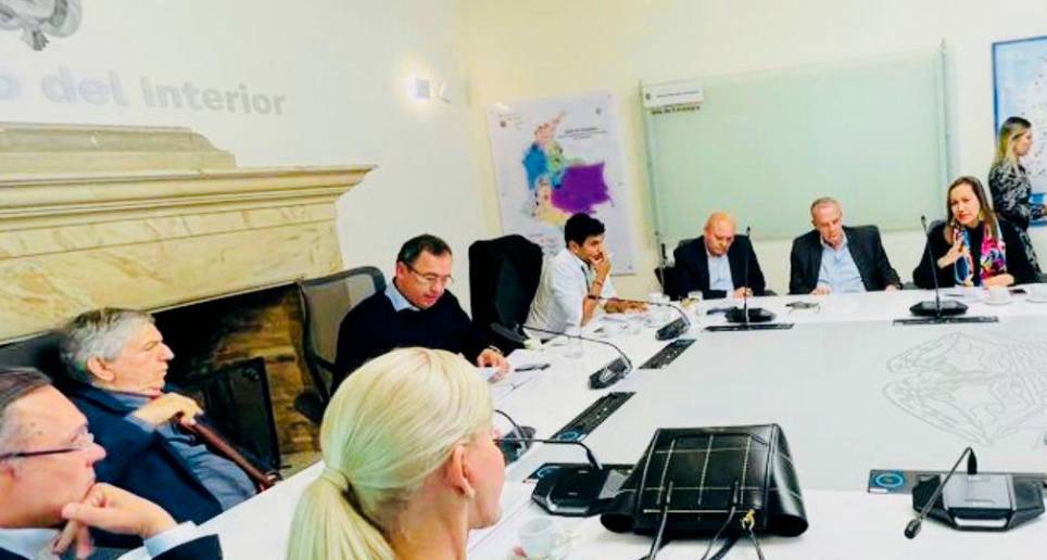 El expresidente César Gaviria pidió celeridad para darle tranquilidad al sector salud. FOTO CORTESÍA