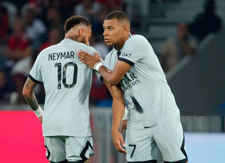 Mucho se especula sobre la relación que tienen Kylian Mbappé y Neymar. FOTO: Getty.