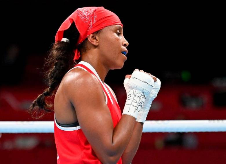 Ingrit valencia terminó con la medalla de plata en el Mundial de Turquía. FOTO COC