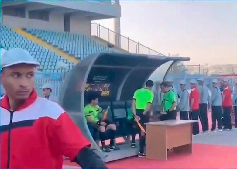El juez tardó 15 minutos para resolver la jugada. FOTO CAPTURA DE PANTALLA 