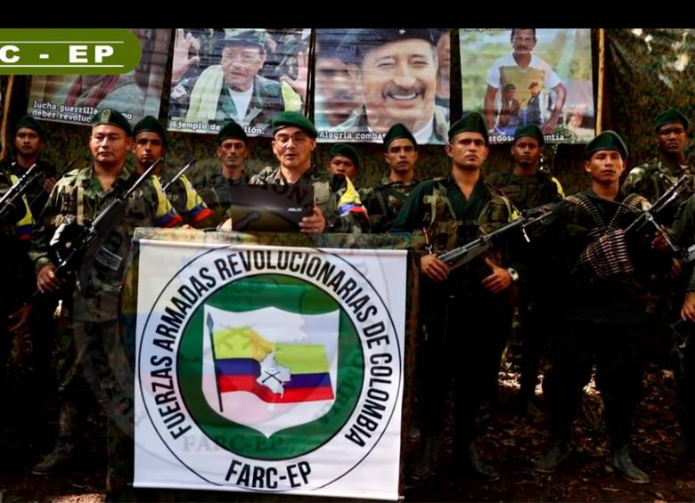 Paz total: ilegales se quedarían con el 10% de sus fortunas