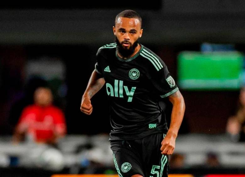 En Inglaterra, Walkes jugó para el Tottenham Hotspur. FOTO: TOMADA DE INSTAGRAM @antonwalkes
