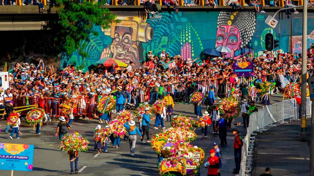 Con el desfile se clausuró la edición 2022 de la Feria de las Flores. Foto: CAMILO SUÁREZ ECHEVERRY.