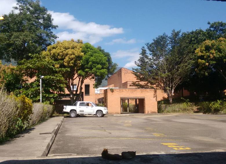 En la sede de EPM en el sector el Tablón, Amalfi, se busca crear un claustro que cierre brechas educativas. FOTO cortesía u. de a.