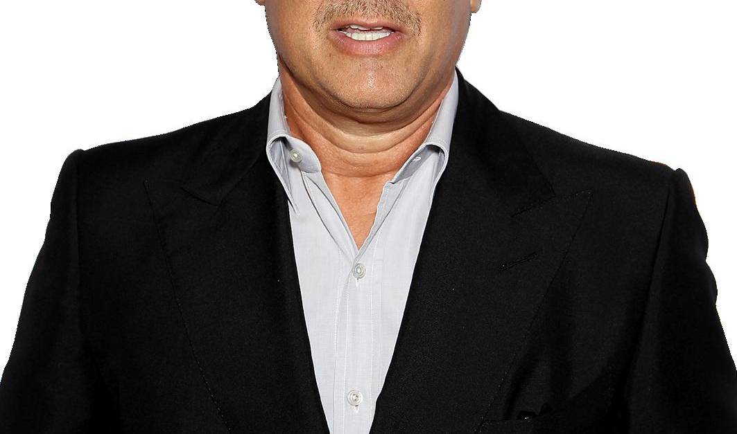 Tom Hanks está vendiendo los muebles