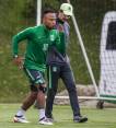 Juan Camilo Zúñiga está cerca de superar el suplicio de su lesión de rodilla que lo alejó de las canchas. FOTO julio césar herrera.
