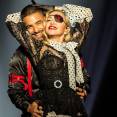 Maluma y Madonna se presentaron en los premios Billboard en un show que incluyó hologramas de la reina del pop y sus álter ego. FOTO @madonna