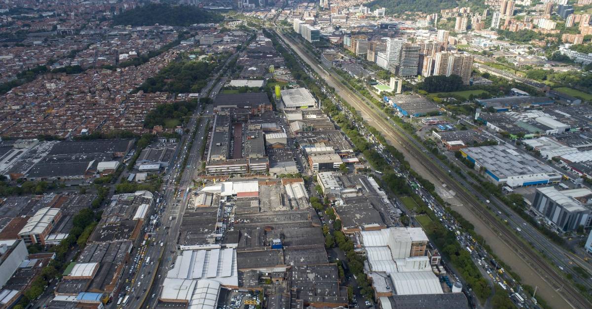 El Valle de Aburrá tiene seis nuevas zonas industriales de aire protegido - El Colombiano