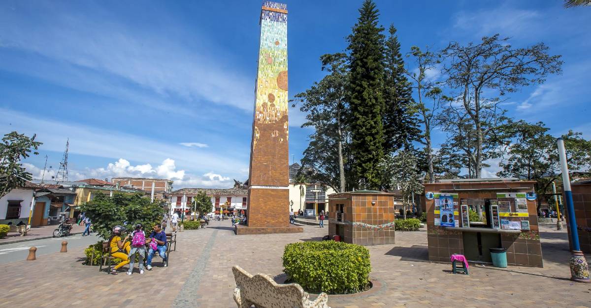 EPM trabaja para restablecer energía en sector de El Carmen de Viboral - El Colombiano
