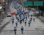 Bien madrugaditos, 6:00 a.m., estuvieron los participantes de la primera edición de Ruta Medellín. FOTO manuel saldarriaga