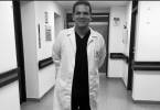 Carlos Fabián Nieto Rojas es el primer médico colombiano que falleció víctima del contagio de la pandemia del coronavirus. FOTO: COLPRENSA