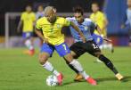 Richarlison fue una de las figuras de Brasil en el compromiso ante Uruguay en Montevideo. FOTO efe
