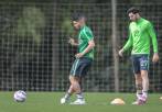 Jorman Campuzano y Gonzalo Castellani, vitales para contener ofensiva del Colo Colo esta noche. FOTO juan antonio sánchez 