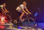 Martín Emilio realiza a diario 50 kilómetros en cicla. En el Reto del Clásico EC fue aplaudido por su legado. FOTO MANUEL SALDARRIAGA
