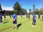Los 27 jugadores habilitados para el regreso a entrenamientos, de los 32 que tiene el equipo, llegaron a la sede roja para retomar trabajos bajo las órdenes de Aldo Bobadilla. FOTO cortesía dim