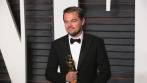 Leonardo DiCaprio se demoró 27 años para ganar su primer Oscar. Lo hizo en 2016 como Mejor actor por El renacido. FOTO AFP