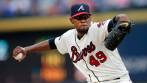 El cartagenero Julio Teherán en acción con los Bravos de Atlanta. FOTO AFP