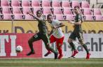 Aunque no marcó, el colombiano fue parte fundamental en el sistema ofensivo del cuadro alemán que empató 2-2 en el regreso del campeonato. FOTO COLONIA