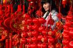 En China se preparan para las celebraciones del año nuevo. FOTO AFP