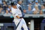 Los Yanquis de Nueva York golpean un sencillo contra los Mellizos de Minnesota. En acción, Gio Urshela. FOTO afp