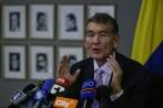 Ángel Custodio Cabrera, Ministro de Trabajo, lidera la cartera que busca 48.000 personas para brindarles su auxilio por suspensión laboral por la covid. FOTO COLPRENSA