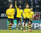 El colombiano Adrian Ramos abrió el marcador, al marcar de pierna derecha, el partido terminó 2 -0 a favor del Borussia Dortmund que derrotó al Darmstadt. FOTO AP