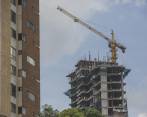 Según Planeación de Medellín, en 2016 se expidieron un total de 5.082 licencias urbanísticas. De estas 4.155 fueron emitidas por la curaduría 1; 391 por la 2 y 292 por la 3. FOTO Edwin Bustamante
