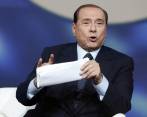 El presidente del Milan, Silvio Berlusconi, amenazó a sus jugadores con no pagar si no conseguían resultados. FOTO AP