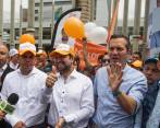 Acto de adhesión de Jesús Aníbal Echeverri a la campaña de Alfredo Ramos en el Parque de Las Luces. FOTO ESTEBAN VANEGAS
