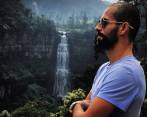 En medio de su pausa profesional Santiago Giraldo visitó lugares como Marbella y el parque Tayrona, acompañado de su entrenador mental personal. Foto: Instagram Santiago Giraldo.