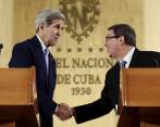 Kerry subrayó que las relaciones deberían poder avanzar sin problema pese a las diferencias porque “nadie que tenga fe en la validez de sus ideas tiene que temer las de otra gente”. FOTO afp
