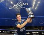 El colombiano Miguel Ángel Rodríguez se quedó con el título del Open Británico. FOTO TOMADA DE @PSAWorldTour