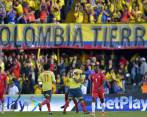La Selección Colombia de Fútbol de Mayores se dio un paseo este lunes en el estadio El Campín de Bogotá, al golear 3-0 la Selección de Panamá, en juego amistoso de preparación para la Copa América de Brasil y como despedida de la tricolor del país antes de viajar a afrontar el certamen continental. FOTO AFP