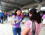 Cero maltrato contra las mujeres fue la consigna de ayer en el país. En Antioquia se firmó el Pacto por el buen trato a las mujeres. La fotografía se tomó en Barranquilla. FOTO Colprensa