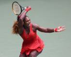 Serena Williams, de 38 años, sigue impresionando en el tenis. FOTO: AFP