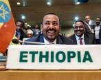 Abiy Ahmed asumió como primer ministro de Etiopía en abril de 2018. Tres meses después, logró aplicar el acuerdo de paz con Eritrea que permanecía pendiente desde el 2000. Su gobierno se ha caracterizado por la apertura social, étnica y de género. FOTO AFP